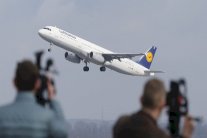 القضاء الألماني يجيز الإضراب في شركة لوفتهانزا 