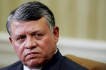 العاهل الأردني يبحث مد انبوب نفطي مع والعراق ومصر