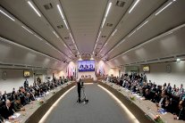 أوبك تجتمع والانقسام النفطي مستمر