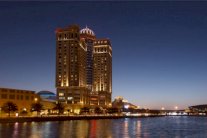 فنادق دبي كاملة العدد استعدادًا للكريسماس 