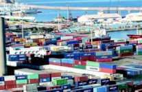 ﻿الجزائر: تراجع فائض الميزان التجاري للنصف