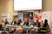 الإمارات ترعى مؤتمرا اقتصاديا في وارسو