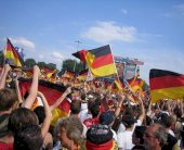  إحتجاجات خصوصاً في ألمانيا على إتفاقات التبادل الحر