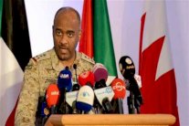 عسيري: غارات عاصفة الحزم بلغت مئة خلال 24 ساعة