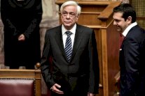 الرئيس اليوناني يعد بسداد جميع الديون على بلاده