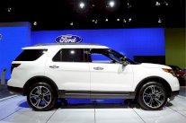 شركة فورد تسحب سيارات من الصين