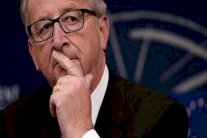 يونكر يشيد بالانتعاش الاقتصادي في قبرص بعد الازمة