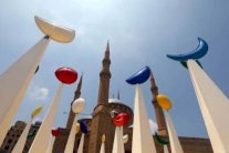 أسواق بيروت مقصد للفرجة أكثر من الشراء في عيد الفطر