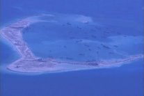 البنتاغون: بكين تبني مزيداً من الجزر الاصطناعية