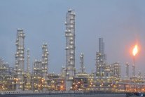 عُمان: ارتفاع حجم الايرادات في موازنة 2014