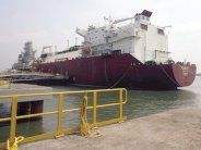 قيمة الصادرات القطرية تنخفض باكثر من 40%