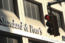  ستاندرد اند بورز تخفض درجة الدين السيادي لليابان