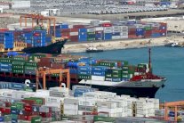 اسبانيا وتركيا والصين بدائل سعودية للاستيراد بعد مقاطعة إيران 