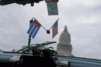 أميركا وكوبا تستأنفان الرحلات الجوية المباشرة