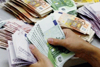 رؤساء شركات بريطانية يحذرون من تبعات الخروج من أوروبا