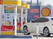 أسعار النفط تعاود الارتفاع في آسيا إثر تراجع حاد