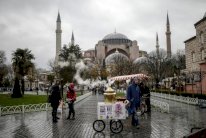 أعداد السياح في تركيا تراجعت 10% في فبراير