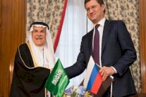 محادثات سعودية ـ روسية حول السوق النفطية 