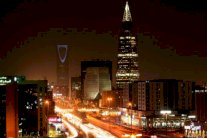 الرؤية السعودية تعتمد على استغلال المزايا التنافسية المستدامة