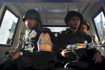 داعش يتبنى قتل 8 شرطيين في جنوب القاهرة