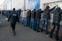 تناقص أعداد العمال المهاجرين في روسيا