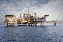 توتال توقع اتفاقًا مدته ربع قرن مع قطر