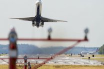 أميركا وكوبا تستأنفان الرحلات الجوية التجارية