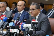 المغرب يعتزم اقتراض 2.5 مليار دولار من الخارج في 2018