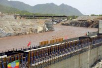 هل تشارك مصارف مصرية في تمويل سد النهضة؟