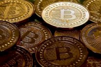 إسرائيل تدرس إصدار عملة افتراضية خاصة بها