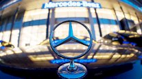 مرسيدس وفولكسفاغن تسحبان مليون سيارة في الصين