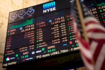 برنامج ترمب الاقتصادي يواجه نموًا ضعيفَا