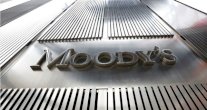 موديز تخفض تصنيف عُمان والبحرين