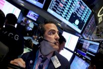 بوادر الأزمة المالية في وول ستريت بدأت تلوح قبل عشر سنوات