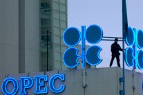 اوبك فشلت في خفض صادراتها الى أقل من مستواها في 2016
