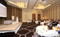 سوق أبوظبي يناقش خدمات الاكتتاب الإلكتروني