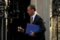 لندن تحذر بأنها لن تسدد كامل فاتورة بريسكت في حال عدم التوصل الى اتفاق