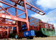 الصين تتعهّد بتدابير انتقامية ضدّ رسوم ترمب الجديدة