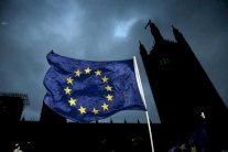 قطاع الأعمال البريطاني للحفاظ على الوحدة الجمركية مع الاتحاد الأوروبي