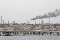 هل يوجه ترمب الضربة القاضية إلى إيران؟