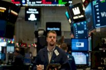 ترمب يركز على