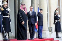 فرنسا والسعودية توقعان اتفاقات بأكثر من 18 مليار دولار