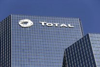 توتال ستوقف مشروعها الغازي في ايران اذا لم تحصل على اعفاء اميركي