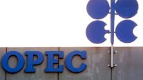 اجتماع لاوبك وشركائها لطمأنة سوق نفطية مضطربة