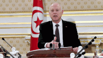 الرئيس التونسي يقرّ تدابير استثنائية جديدة ترفضها المعارضة