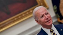 سناتور ديموقراطي بارز يوجه ضربة قاصمة لمشروع بايدن للإنفاق الاجتماعي