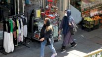 نساء في طهران: يجب أن يكون الحجاب خيارًا