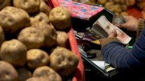 التضخم يطال البطاطا في البيرو والذرة في المكسيك