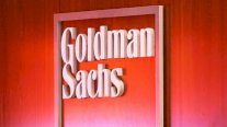 مصرف غولدمان ساكس ينوي تسريح ما يصل الى 8% من موظفيه
