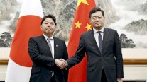 الصين تستنكر القيود اليابانية على تصدير معدات تصنيع أشباه الموصلات